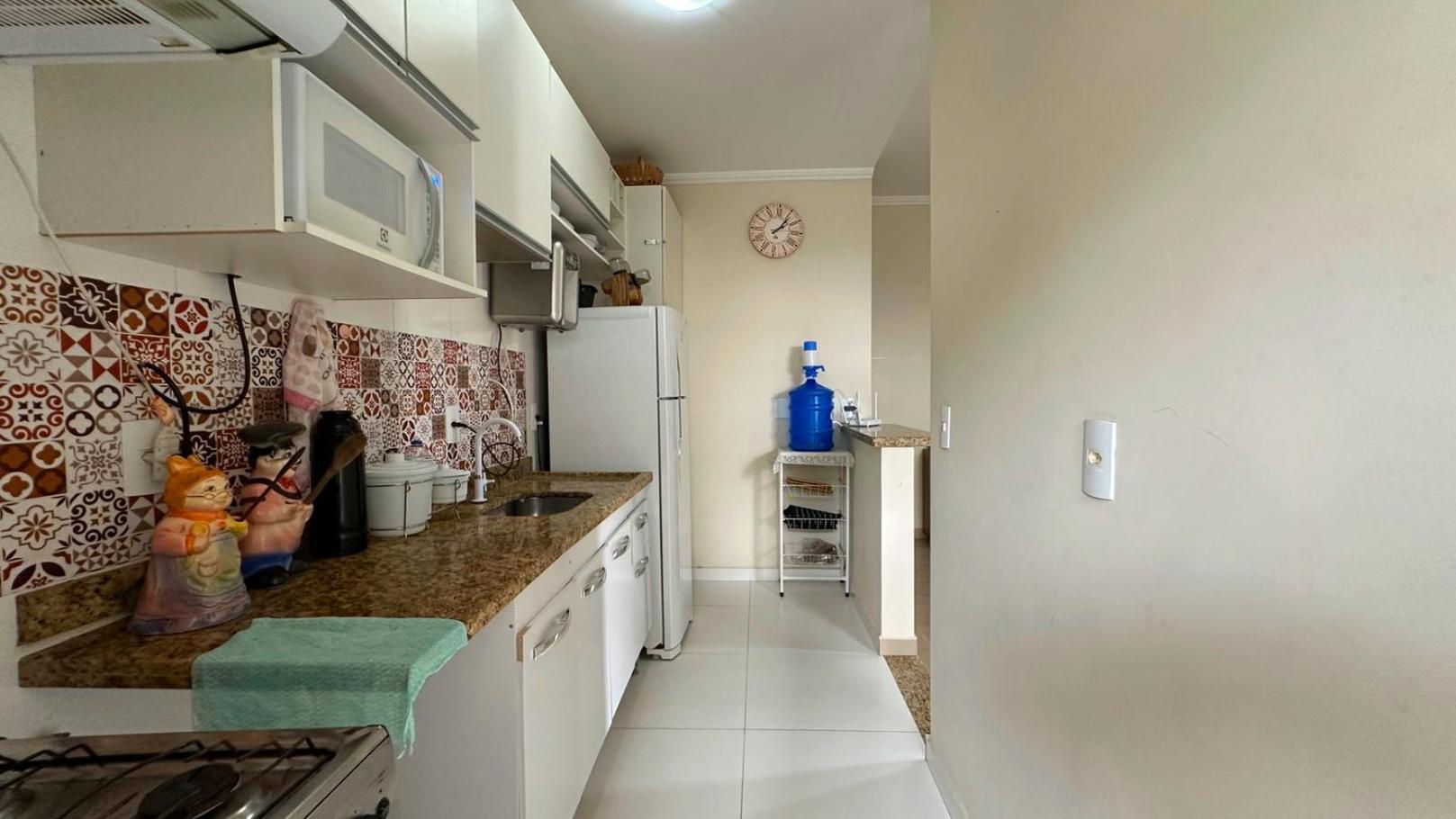 Apartamento Apto Com Wi-fi, Churrasq E Quintal A 900m Do Mar Ubatuba